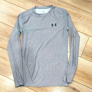 Under Armour Heat Gear long sleeve compression shirt